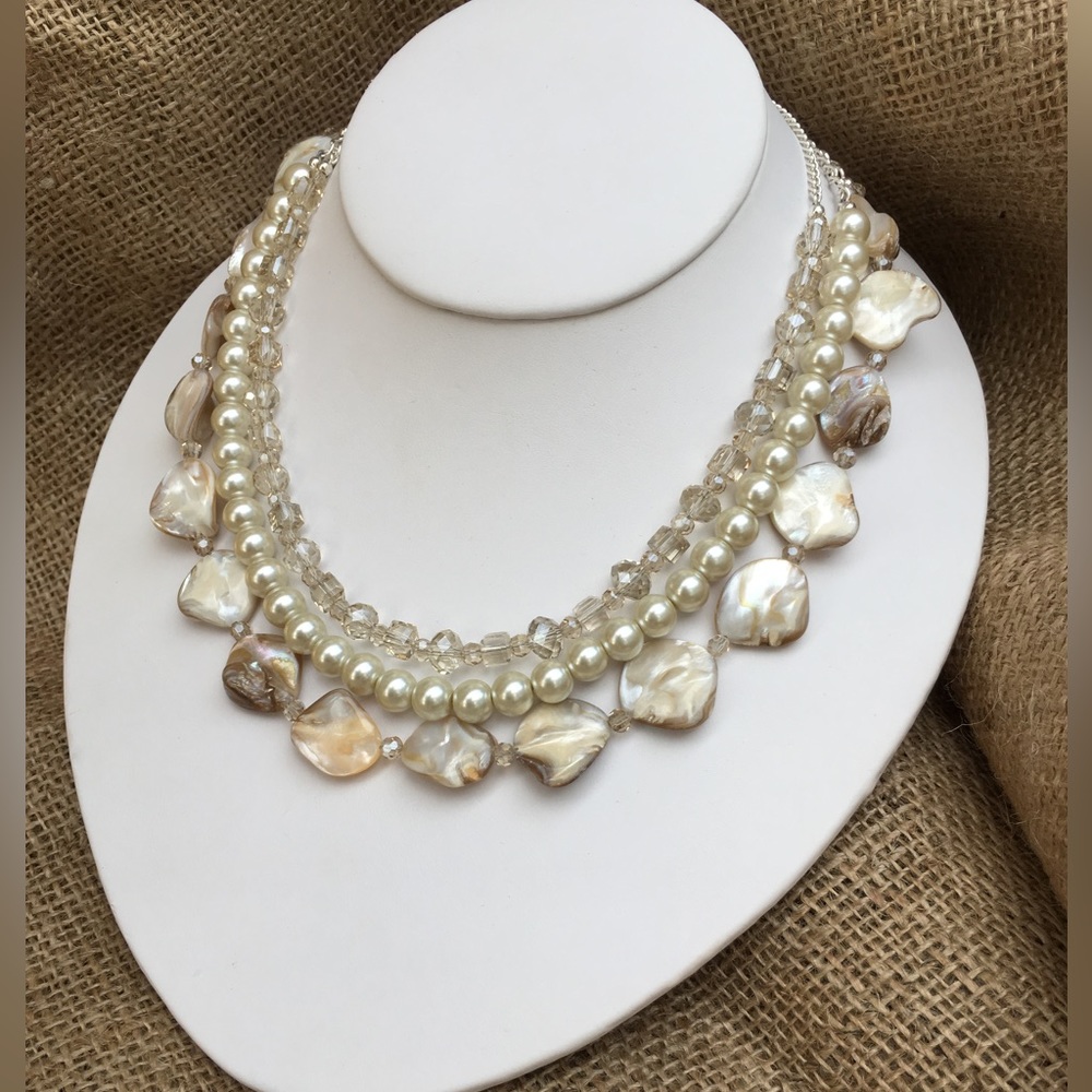 Crystal, Pearl & Shell Neclace